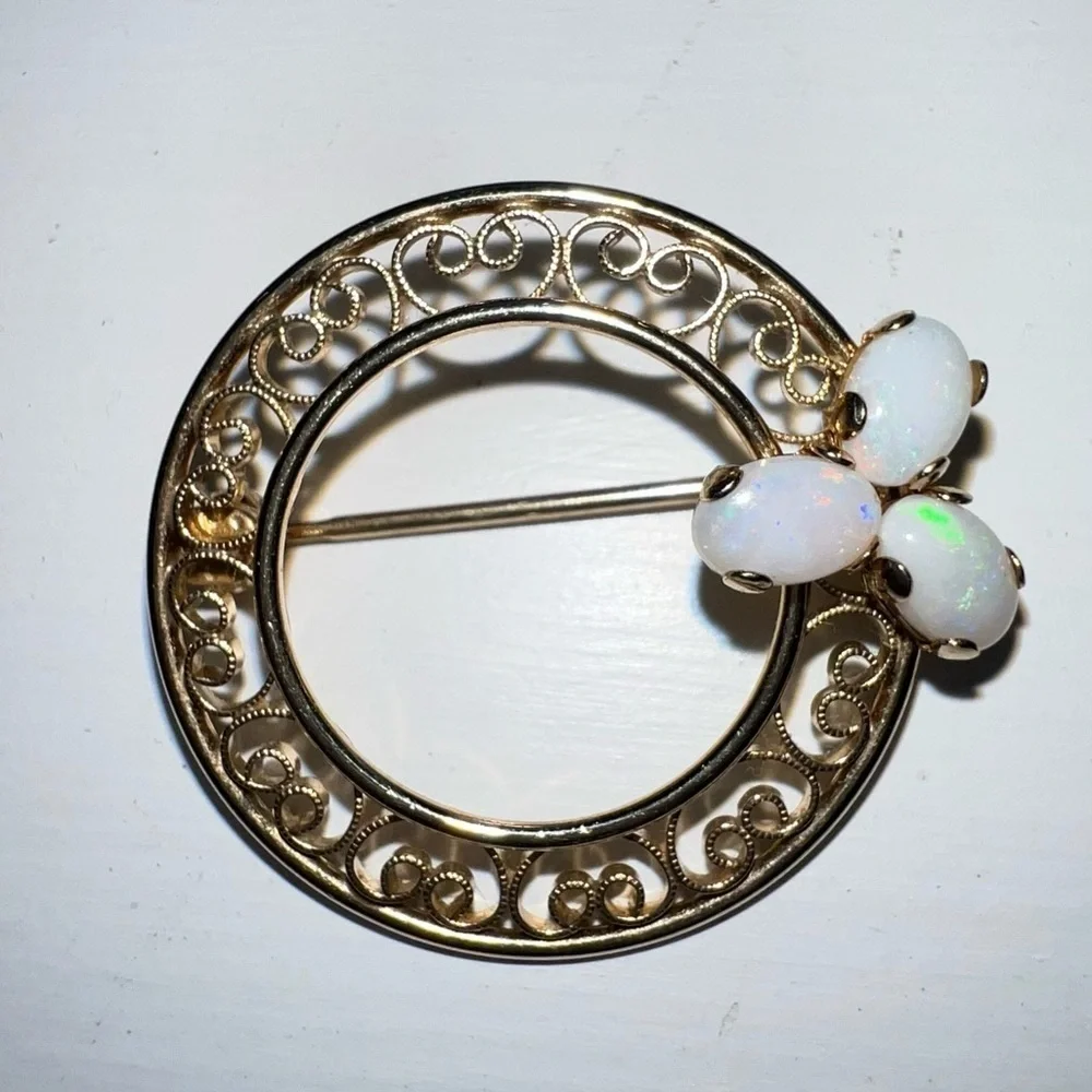 Vintage Opal Filigree Wreath Pin 14k Gold Filled